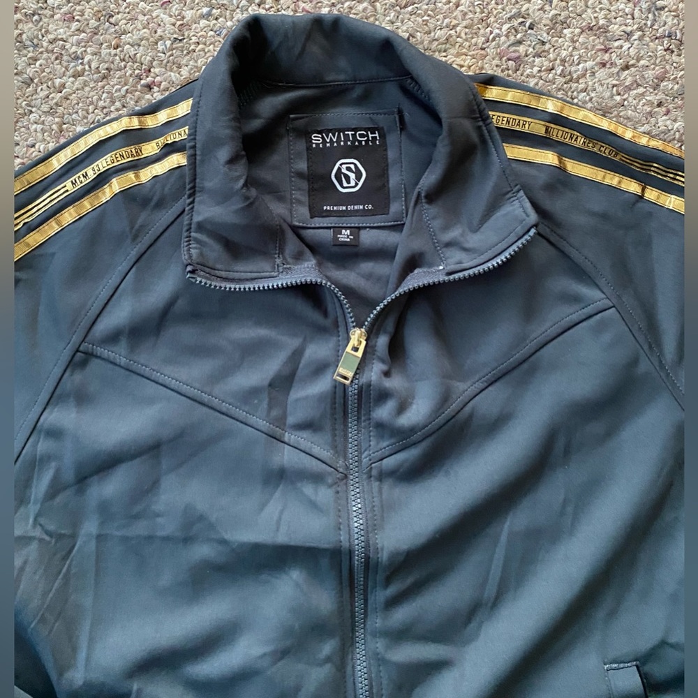 Switch Remarkable Mcm 83 Legendary Billionaire Bl… - image 3